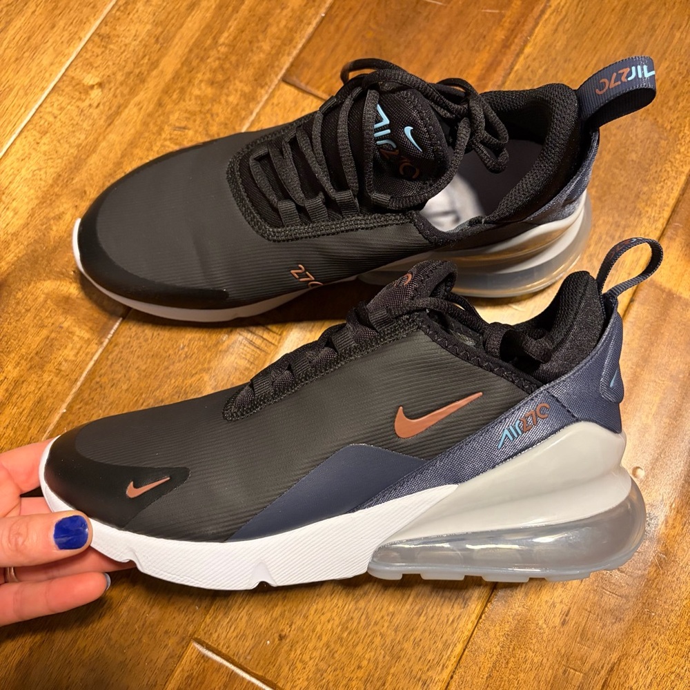 Nike Air Max 270 Black Sneakers size 6.5 kids